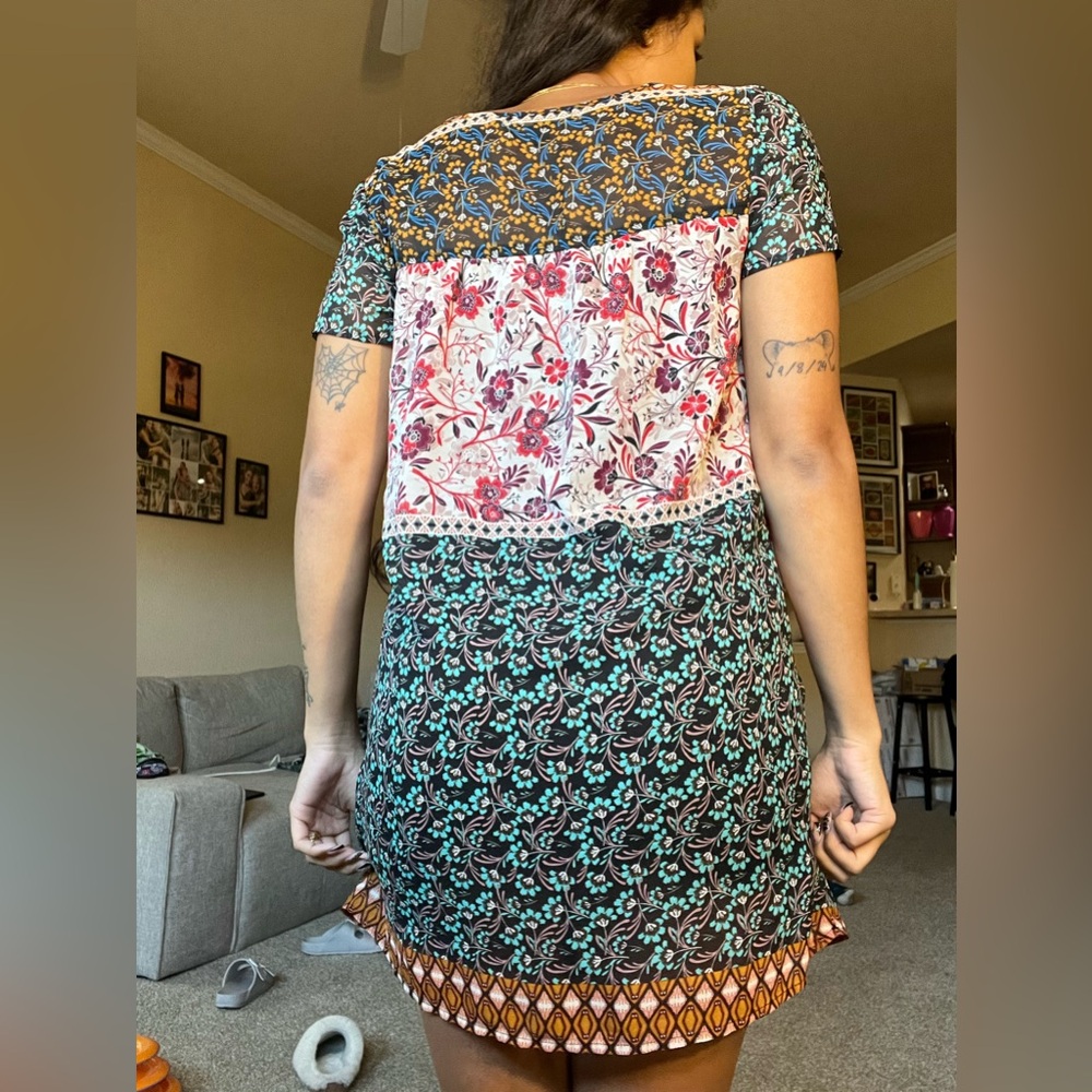 City Triangles - Multicolor Floral Patchwork Patt… - image 2